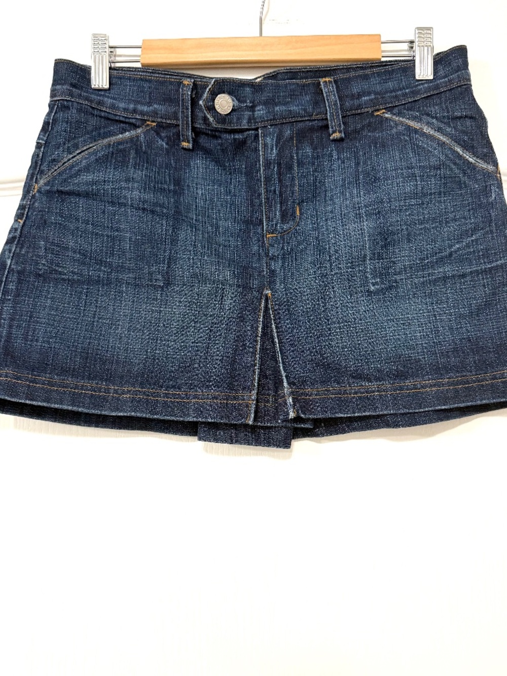 Marciano Y2K Denim Mini Skirt Dark Wash Made in USA Cotton Size 29